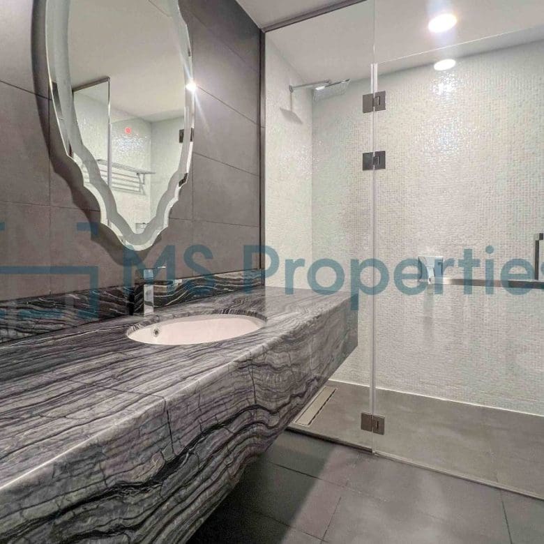 Luxurious | 3BHK Apartment | +Bills Included