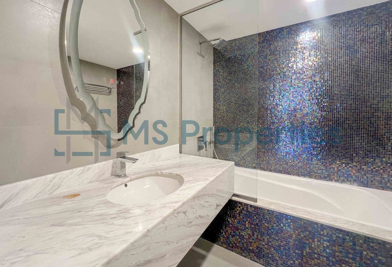 Luxurious | 3BHK Apartment | +Bills Included