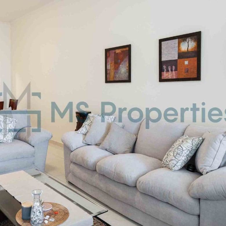 Contemporary | 1BHK Aparment | with Balcony