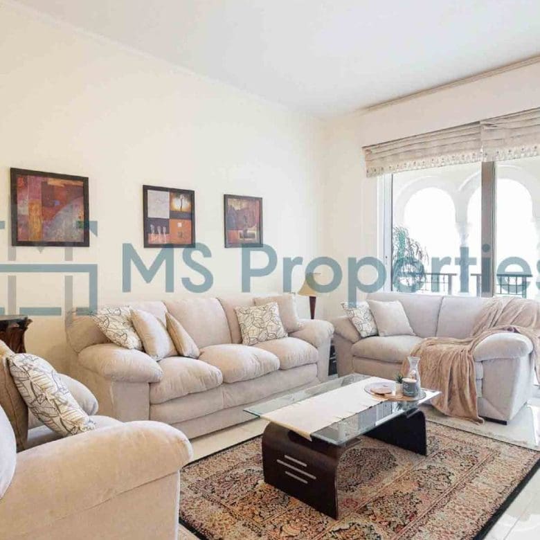 Contemporary | 1BHK Aparment | with Balcony