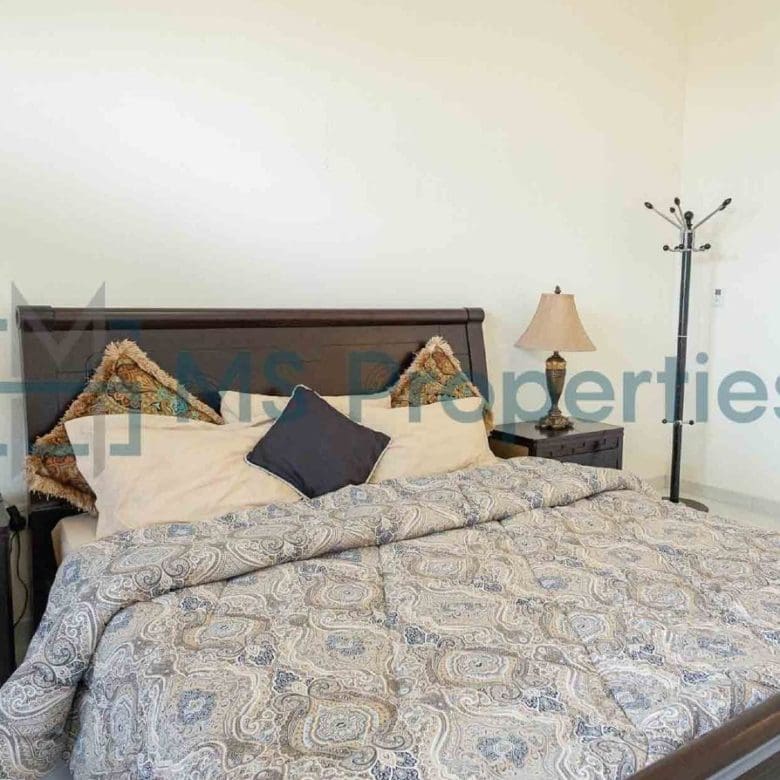 Contemporary | 1BHK Aparment | with Balcony