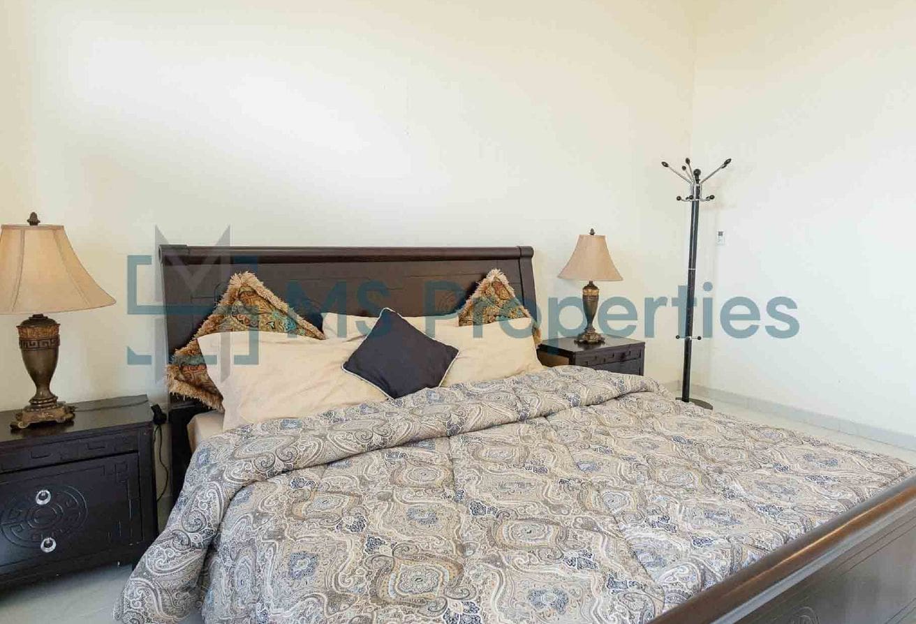 Contemporary | 1BHK Aparment | with Balcony