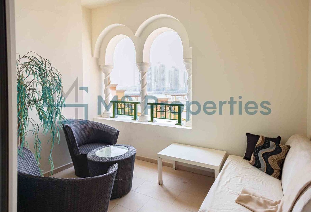 Contemporary | 1BHK Aparment | with Balcony