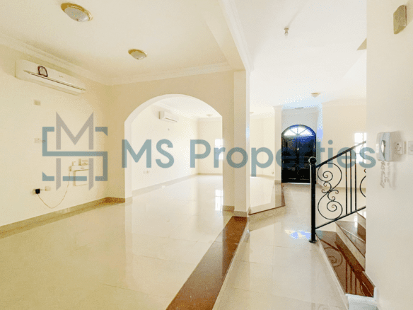 Spacious and Modern 5BR Villa For Rent in Duhail