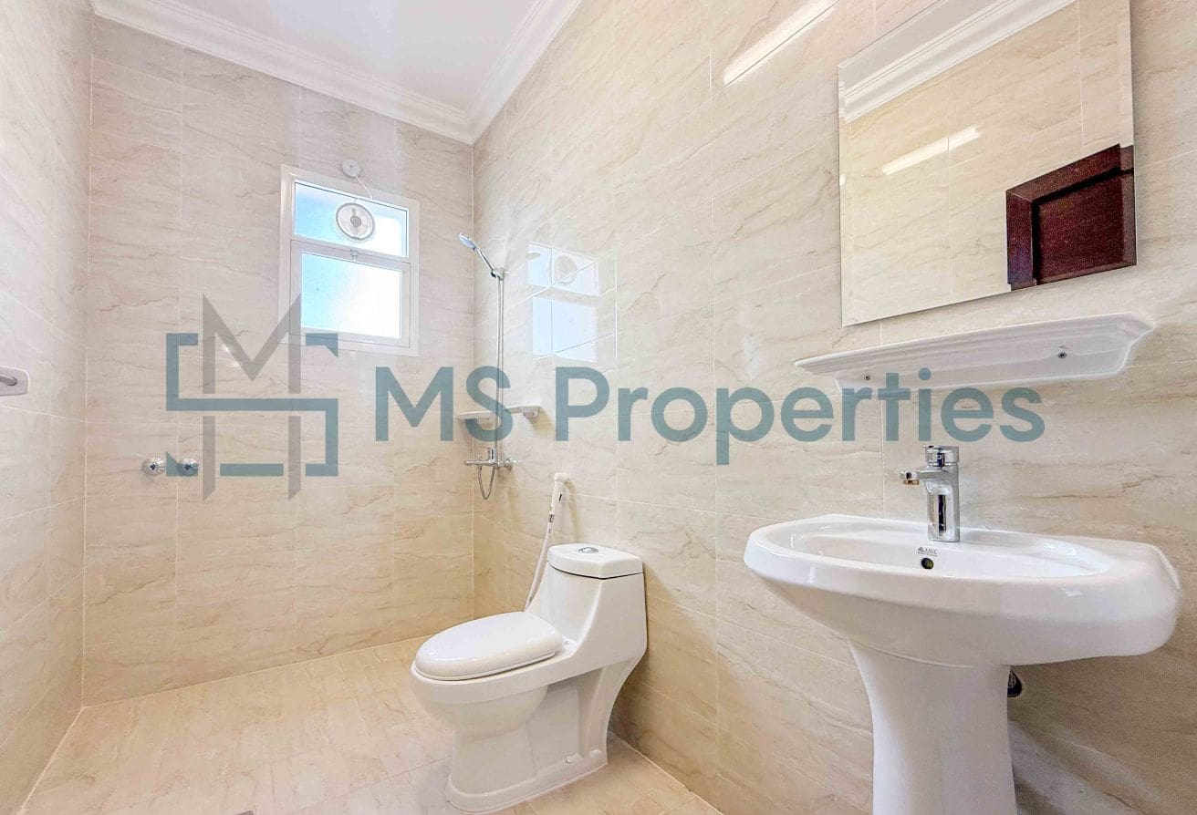Amazing | 6 Bedroom Villa in Al Kheesa