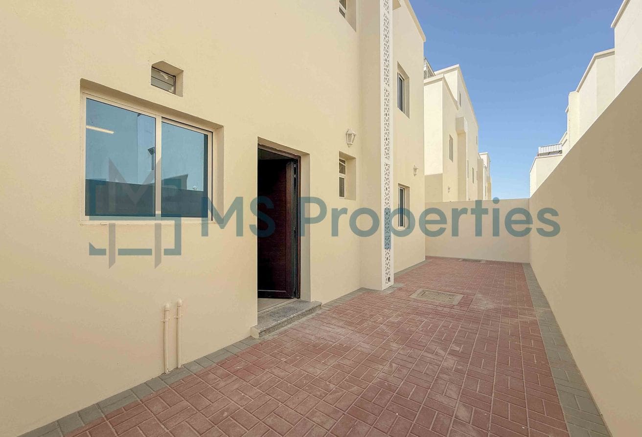 Amazing | 6 Bedroom Villa in Al Kheesa