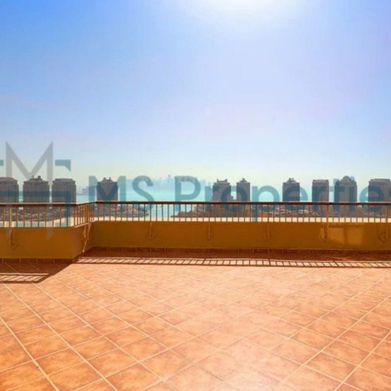 Modern 5Bedroom with Maids Room Penthouse for Sale