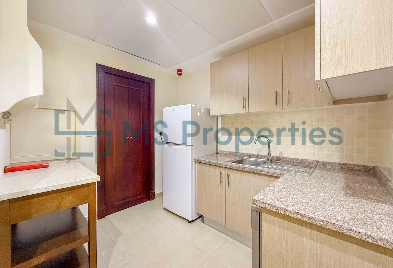 Perfect Space | 1BHK Apartment Amazing View | Bills Included