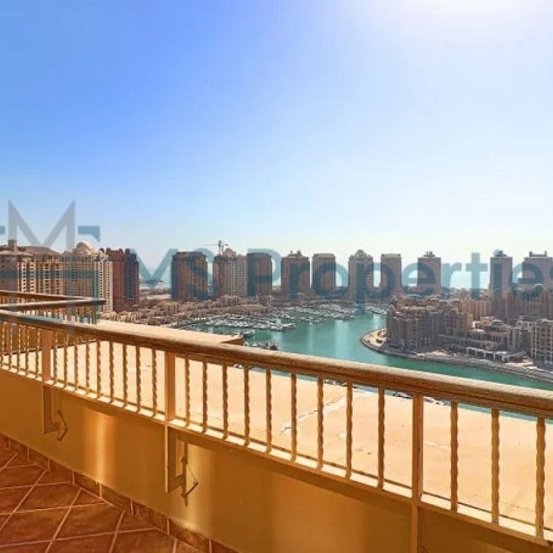 Modern 5Bedroom with Maids Room Penthouse for Sale