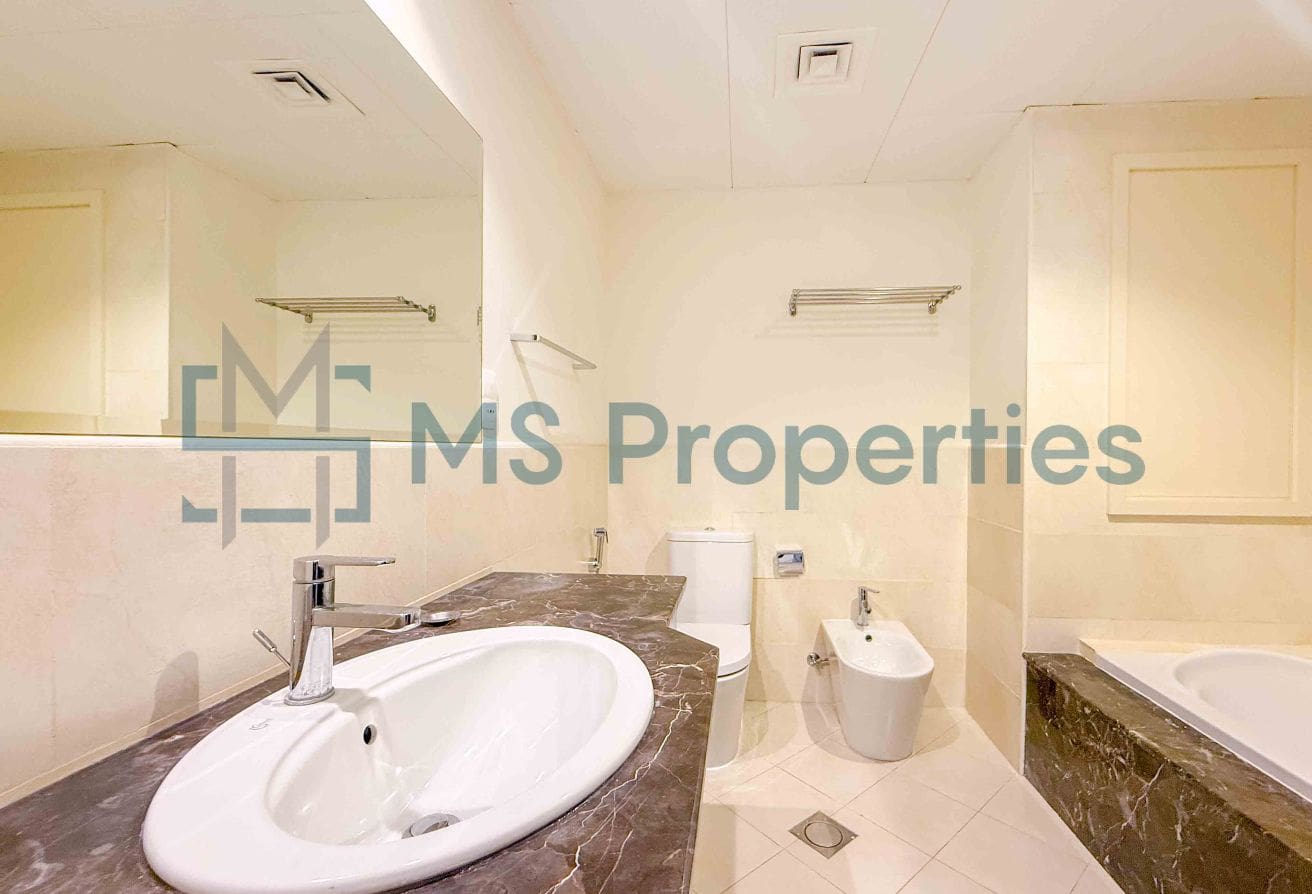 Perfect Space | 1BHK Apartment Amazing View | Bills Included