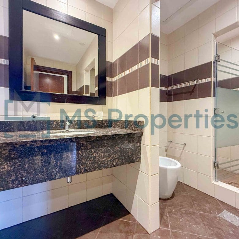 Extraordinary | 2BHK Flat | Bills + WiFi Included
