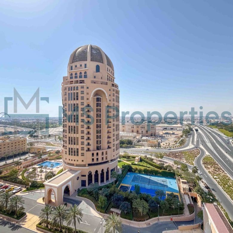 Luxuriously Furnished 2BHK Flats in Prime Area