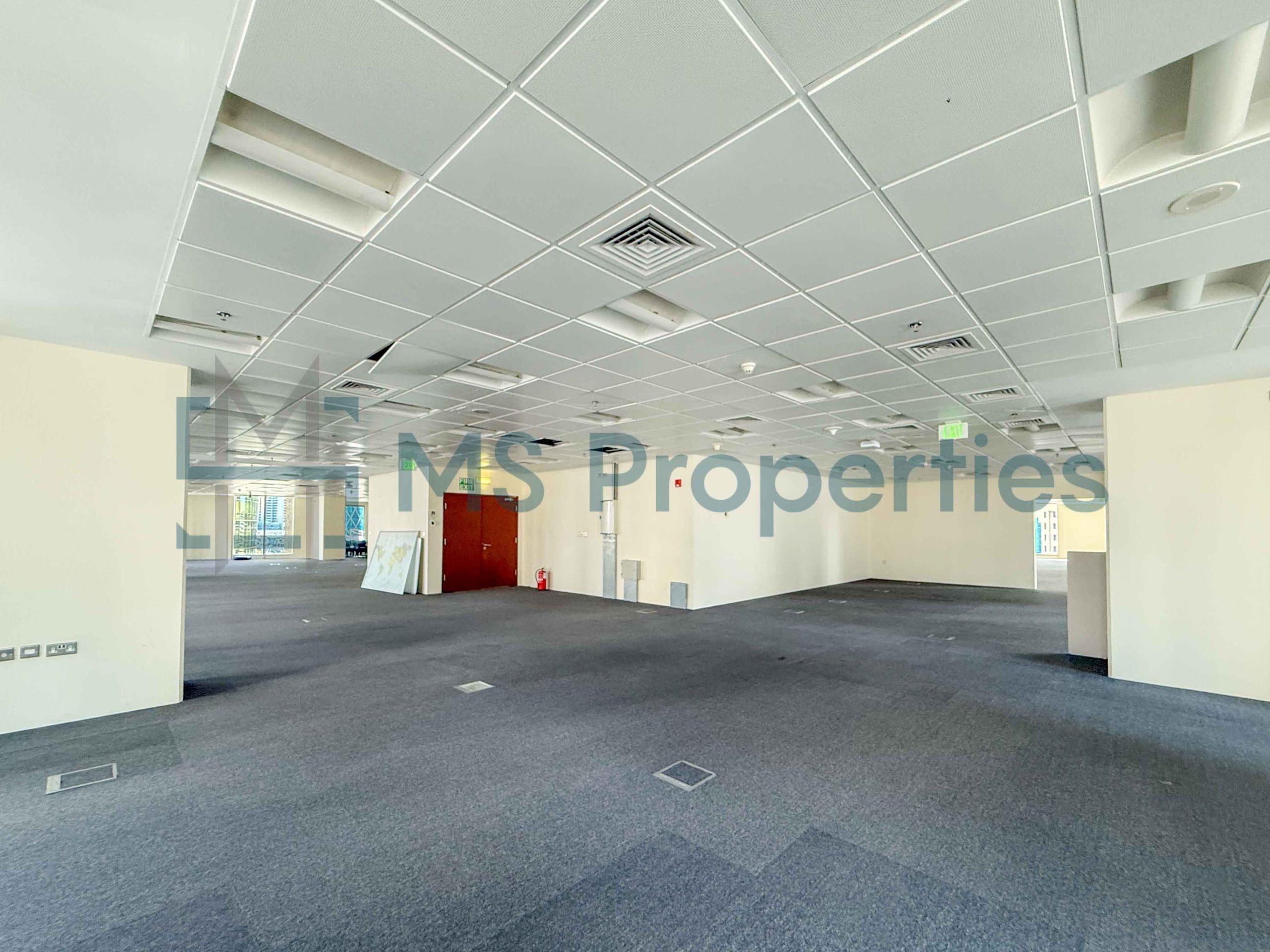980 SQM Full Floor Office For Rent in West Bay