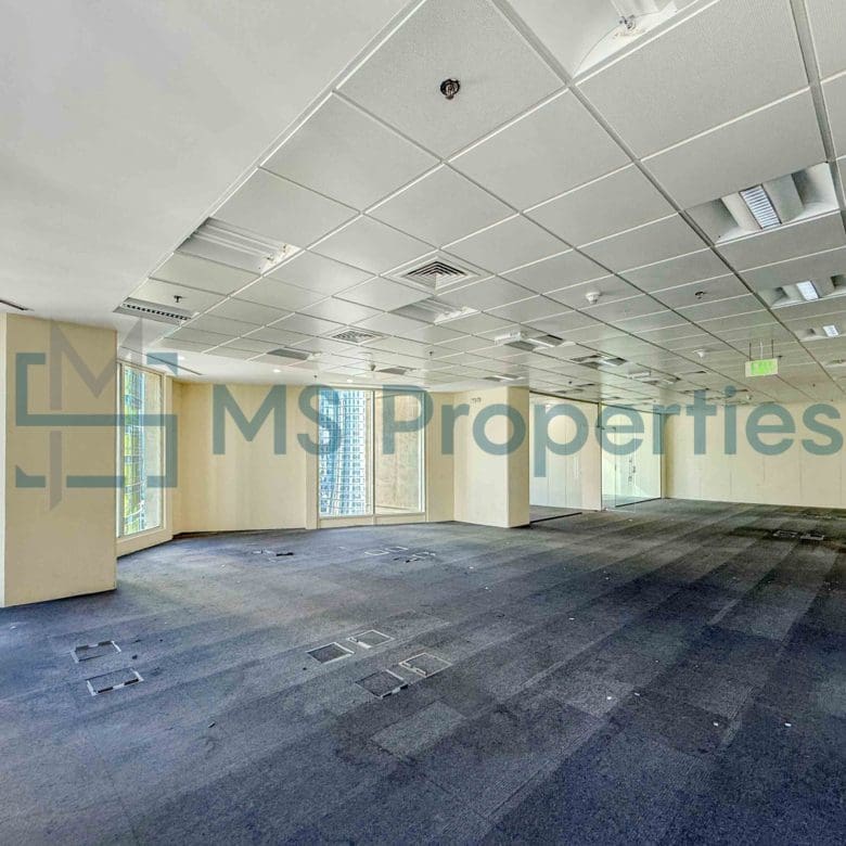 Amazing SemiFitted 245 sqm Office Space in West Bay