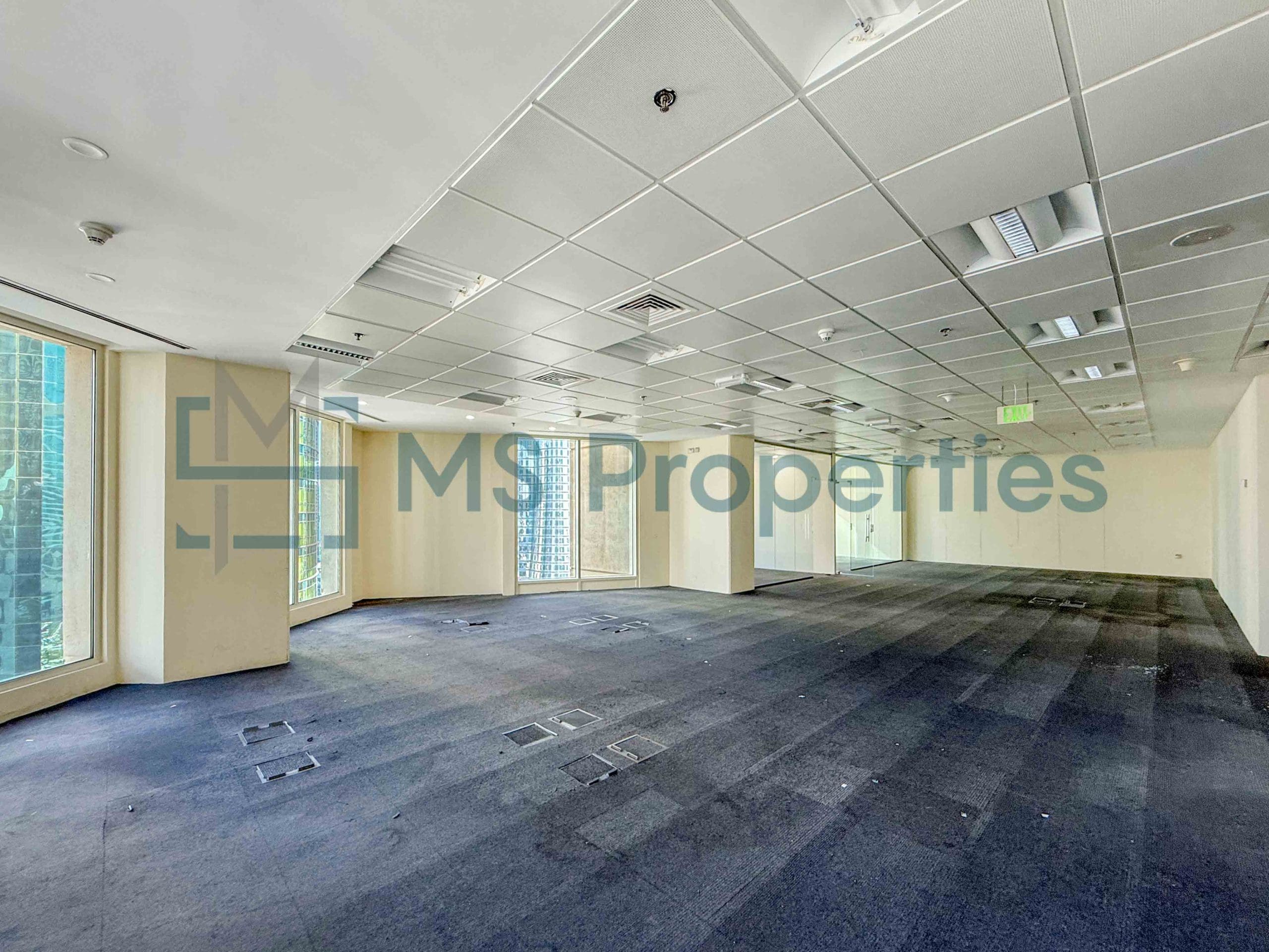 Amazing SemiFitted 245 sqm Office Space in West Bay