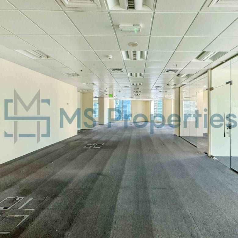 Amazing SemiFitted 245 sqm Office Space in West Bay