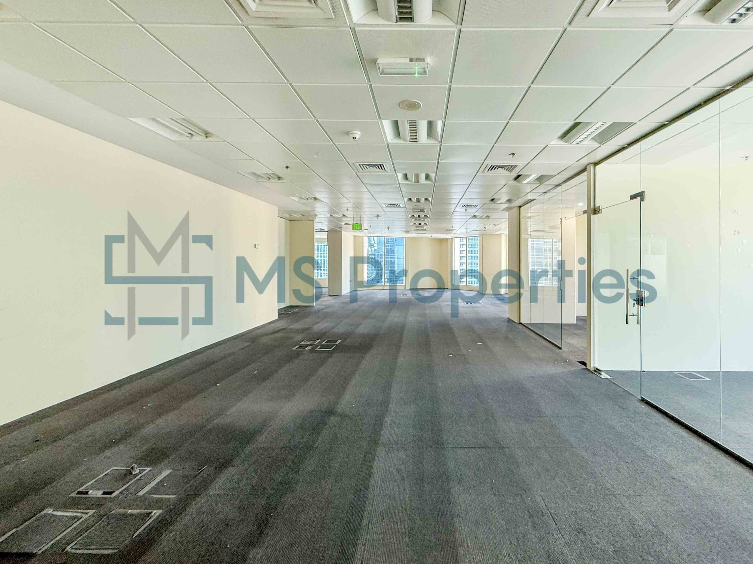 Amazing SemiFitted 245 sqm Office Space in West Bay