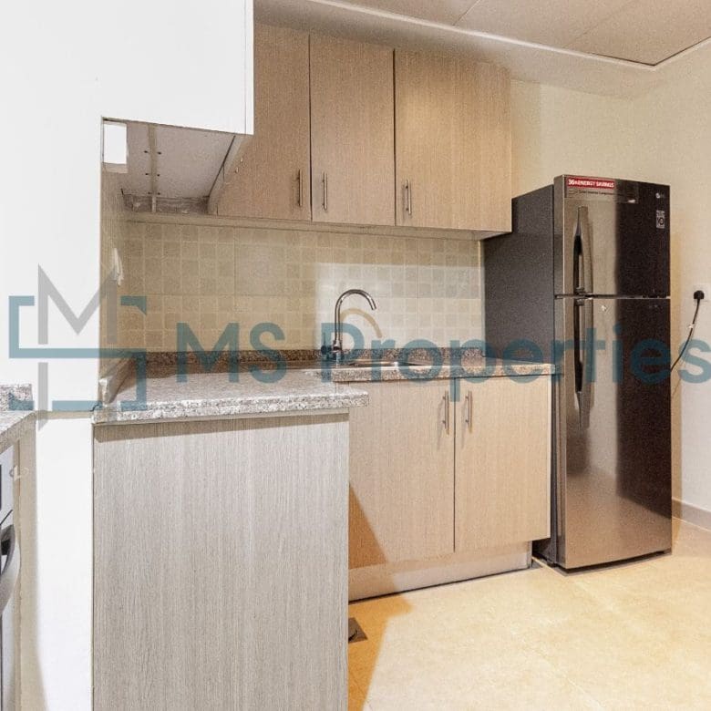 Move-In Today 1BR Flat with Amazing Marina View