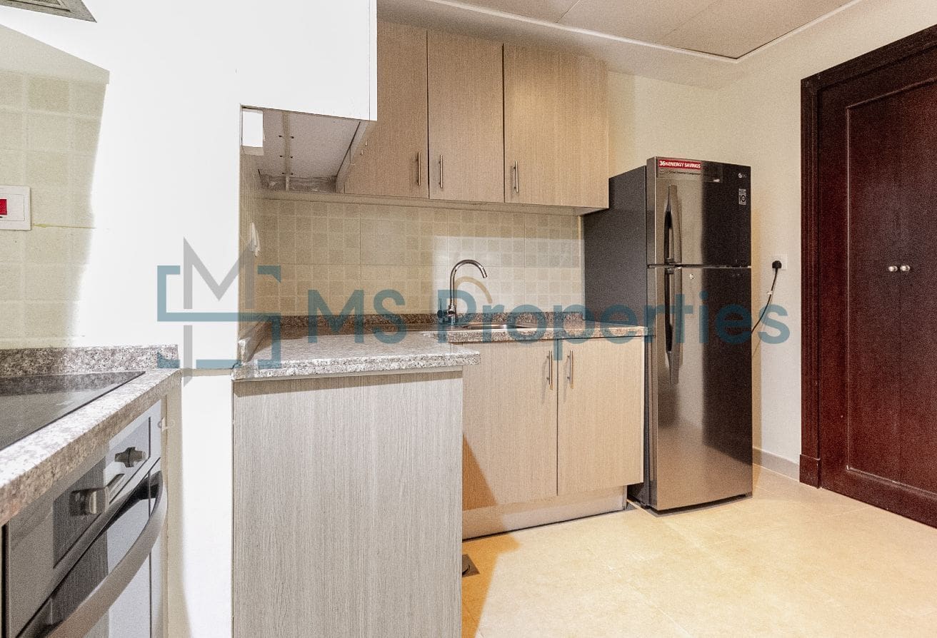 Move-In Today 1BR Flat with Amazing Marina View