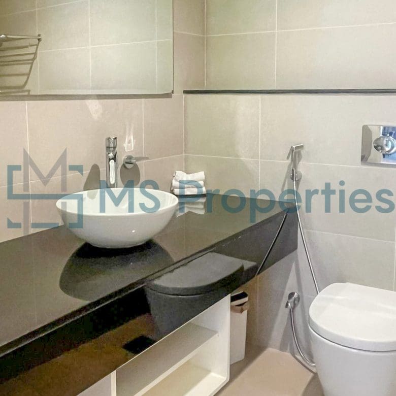 Hot Deal 1BHK Apartment with Stunning Balcony View