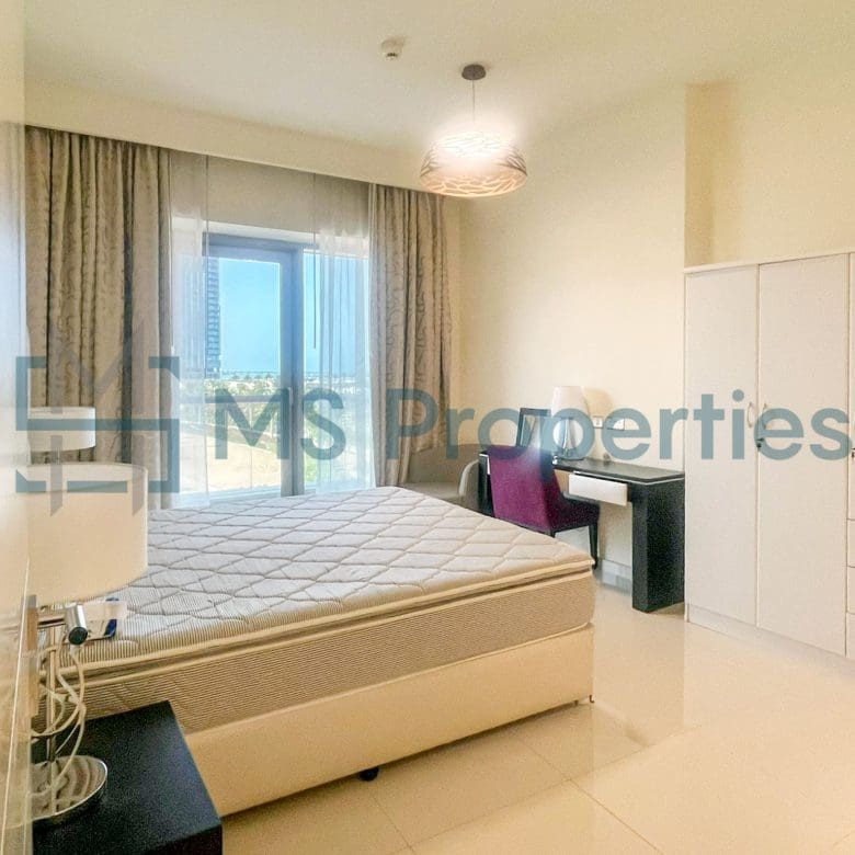 Hot Deal 1BHK Apartment with Stunning Balcony View