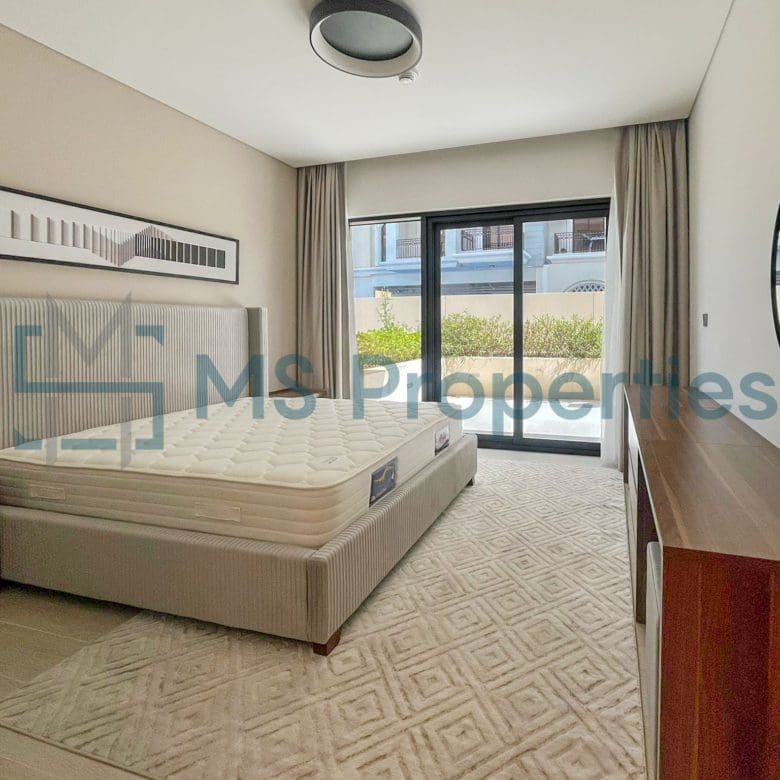Stunning 1BHK Flat with Frontyard | Bills Included