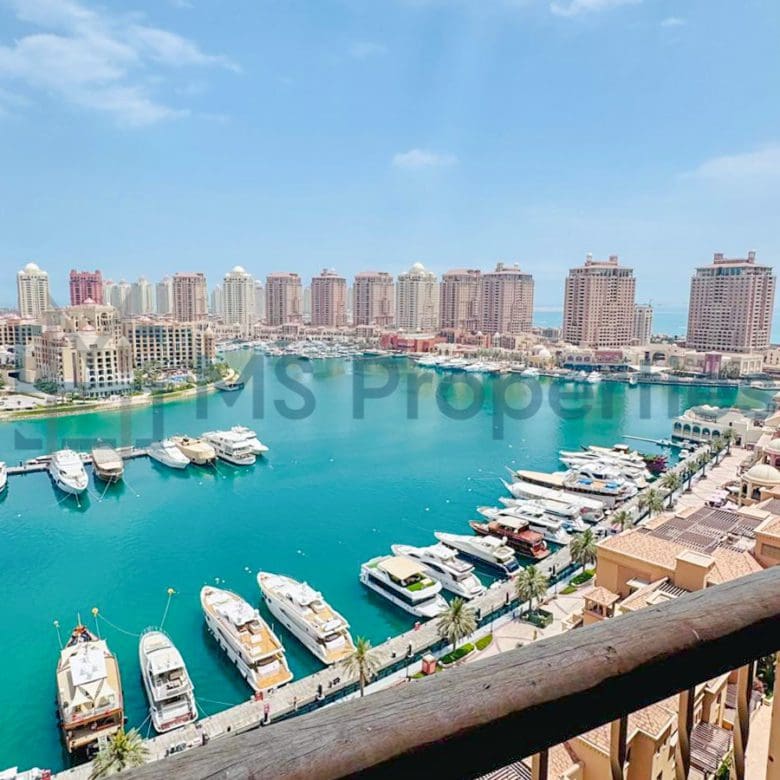 Luxurious 2BHK Flat with Marina View Balcony