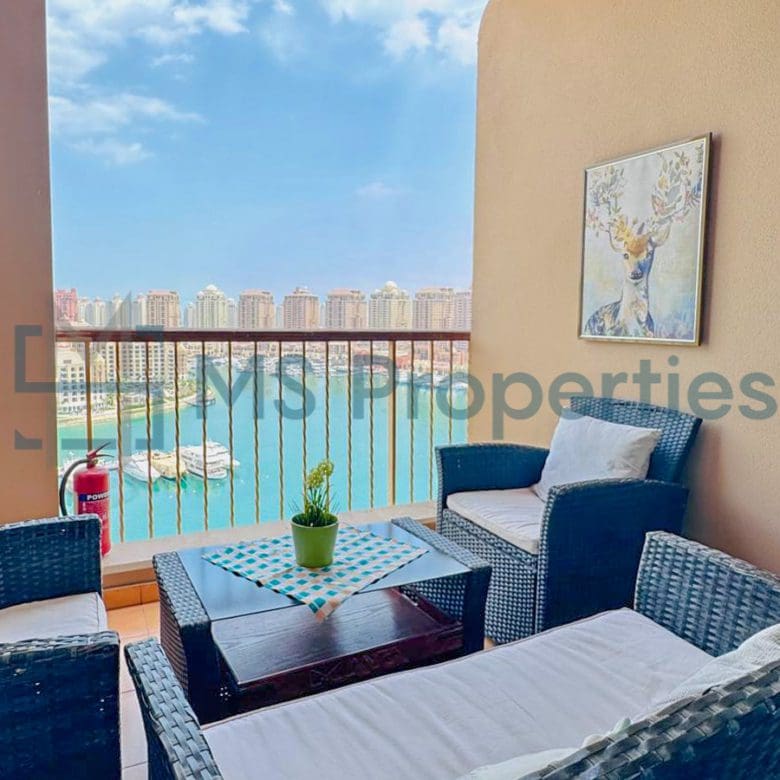 Luxurious 2BHK Flat with Marina View Balcony