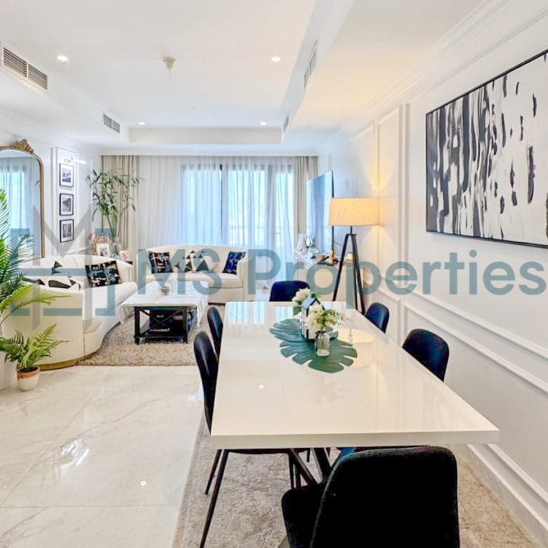 Luxurious 2BHK Flat with Marina View Balcony