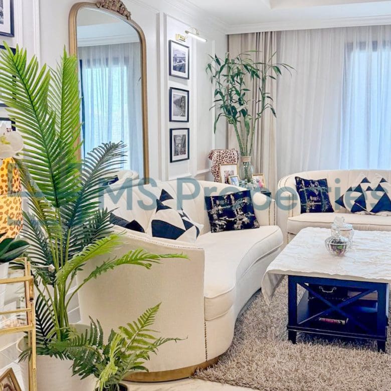 Luxurious 2BHK Flat with Marina View Balcony