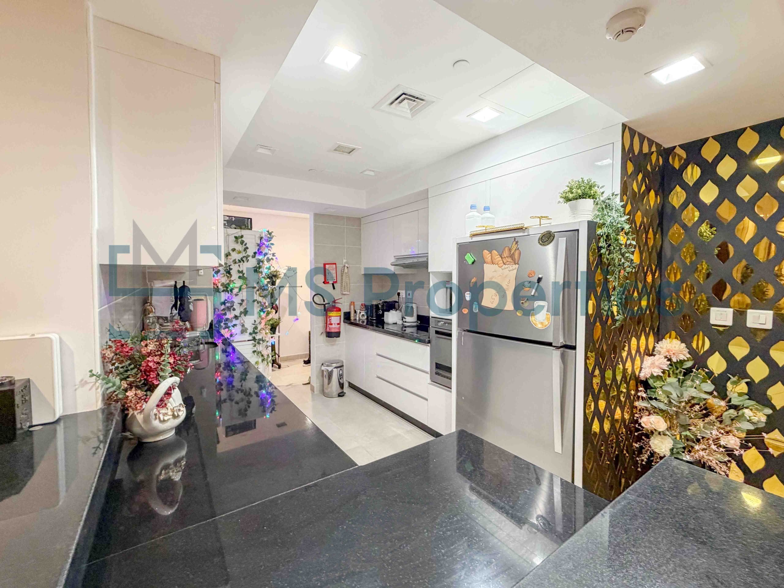 Fabulous 1BR Apartment with MarinaView Balcony