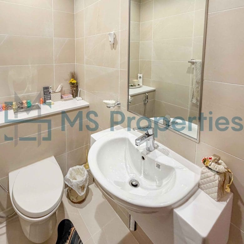 Fabulous 1BR Apartment with MarinaView Balcony