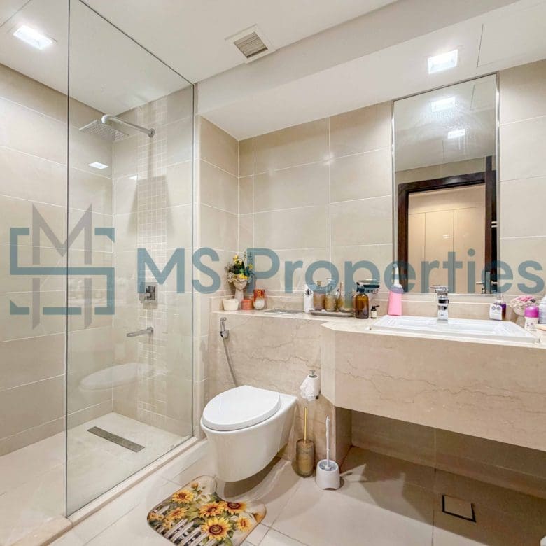 Fabulous 1BR Apartment with MarinaView Balcony