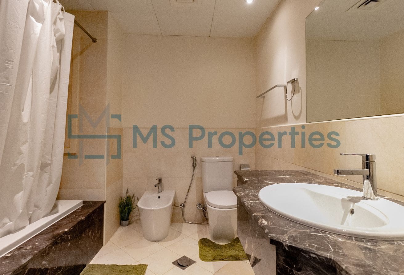 Move-In Today 1BR Flat with Amazing Marina View