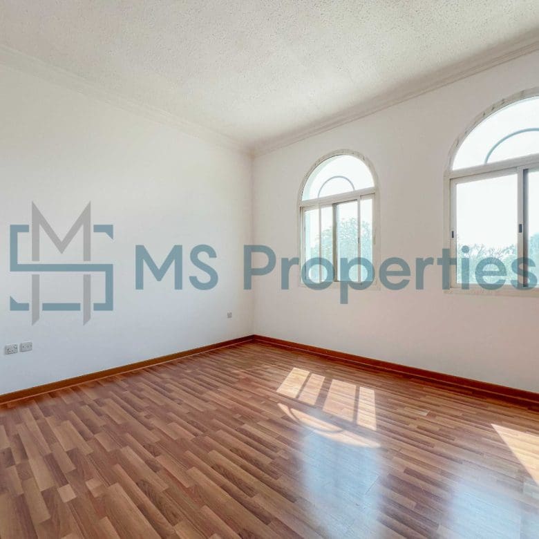 Spacious 4Bedroom+Maid Villa in West Bay Lagoon