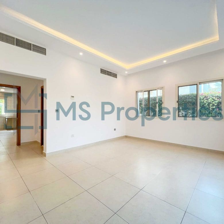Spacious 4Bedroom+Maid Villa in West Bay Lagoon