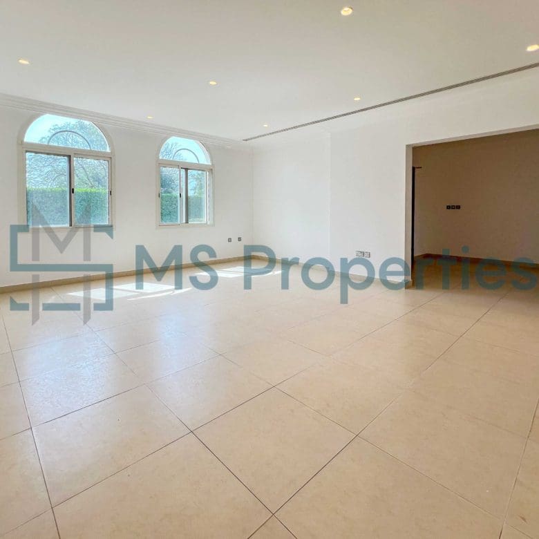 Spacious 4Bedroom+Maid Villa in West Bay Lagoon