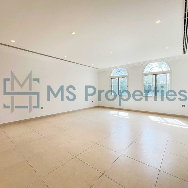 Spacious 4Bedroom+Maid Villa in West Bay Lagoon