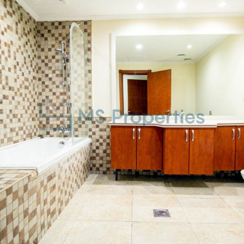 Amazing Deal – 1BHK Apartment for Sale in the Heart of The Pearl