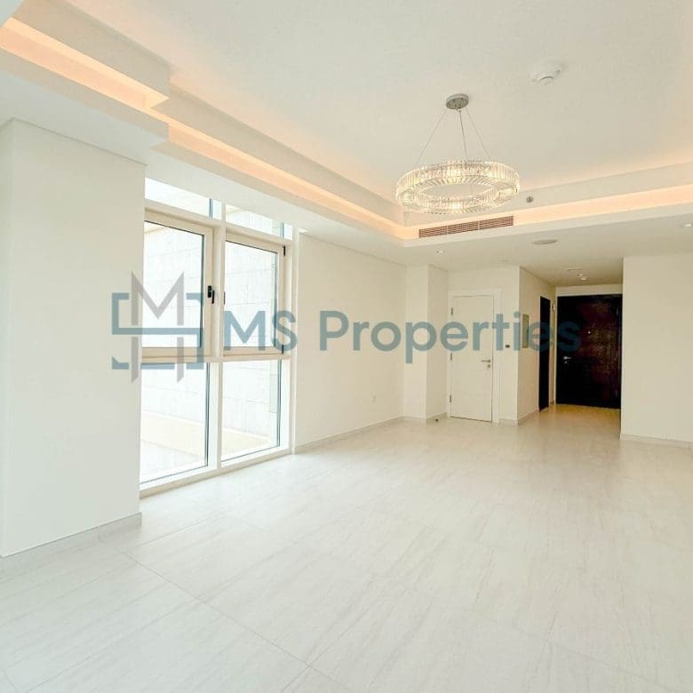 Beautiful Scenery 2BR+Maid Apartment with Balcony