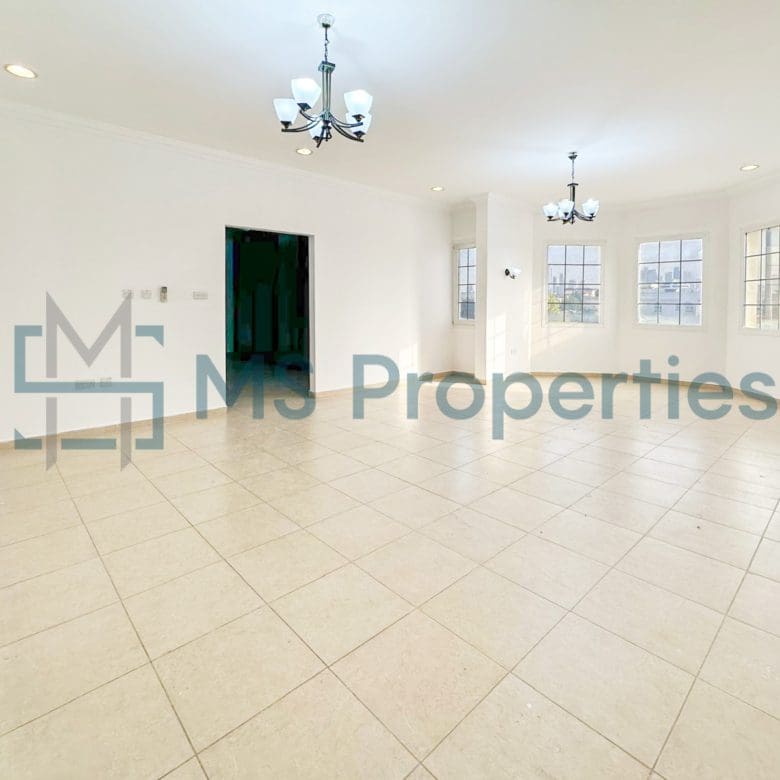 Luxurious 5Bedroom FreeHold Villa with Title Deed