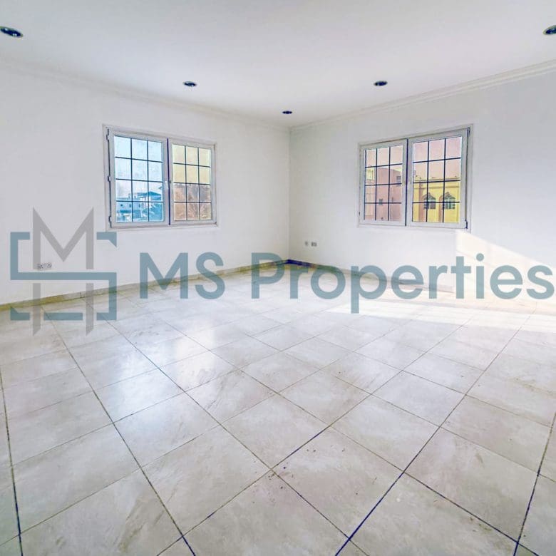 Luxurious 5Bedroom FreeHold Villa with Title Deed