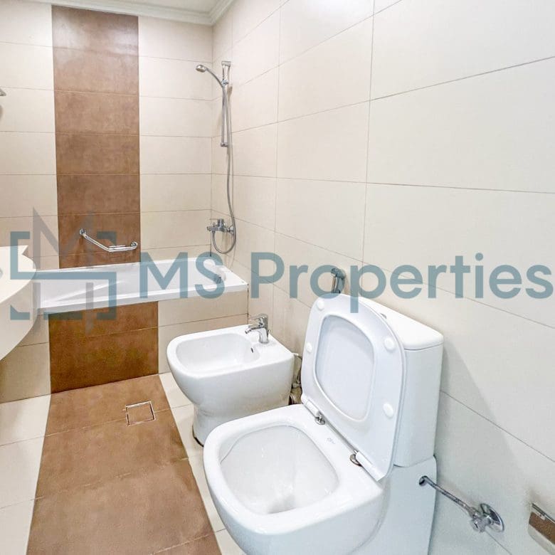 Luxurious and Modern 1BHK Flat in Prime Location