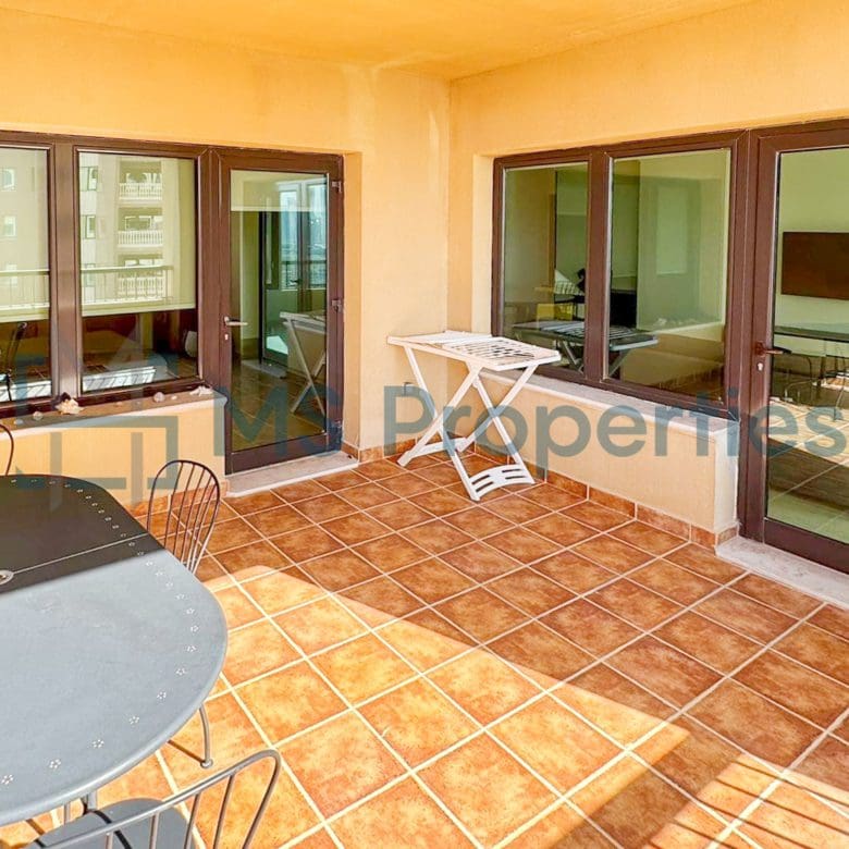Classically Furnished 1BHK+Office with Balcony