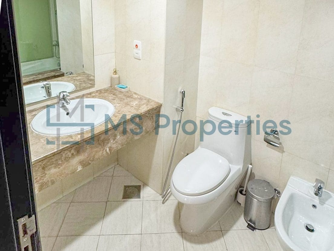 Classically Furnished 1BHK+Office with Balcony