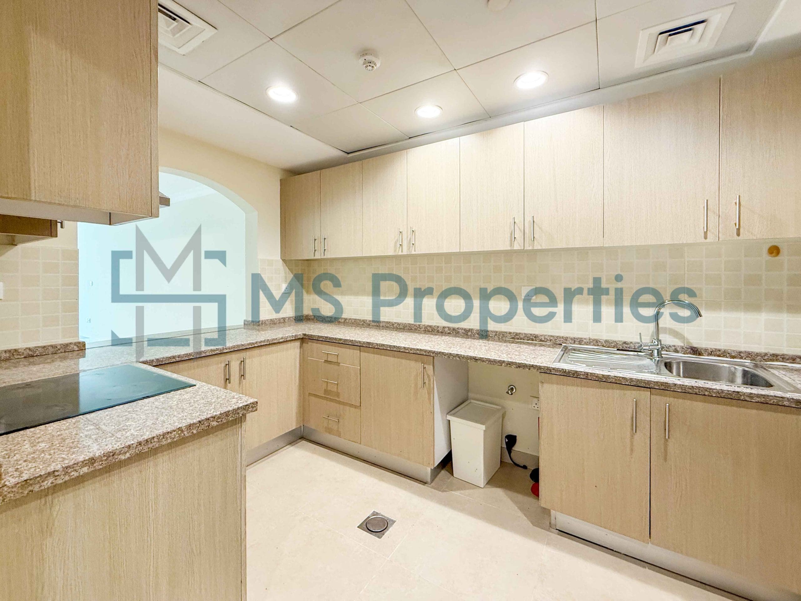 Classic and Spacious 1BHK + Office in The Pearl