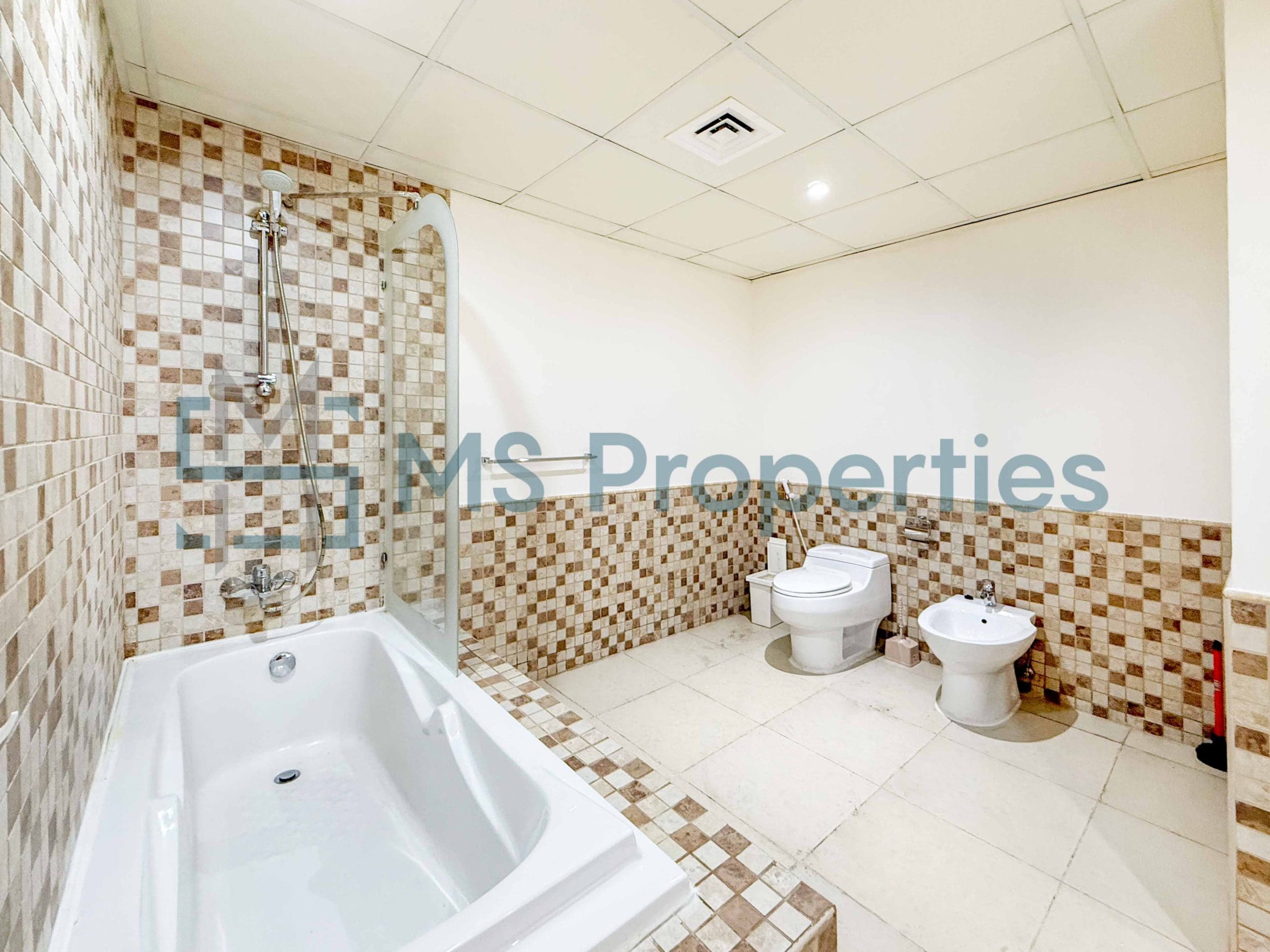 Prime Investment 3BHK with Full Marina Balcony