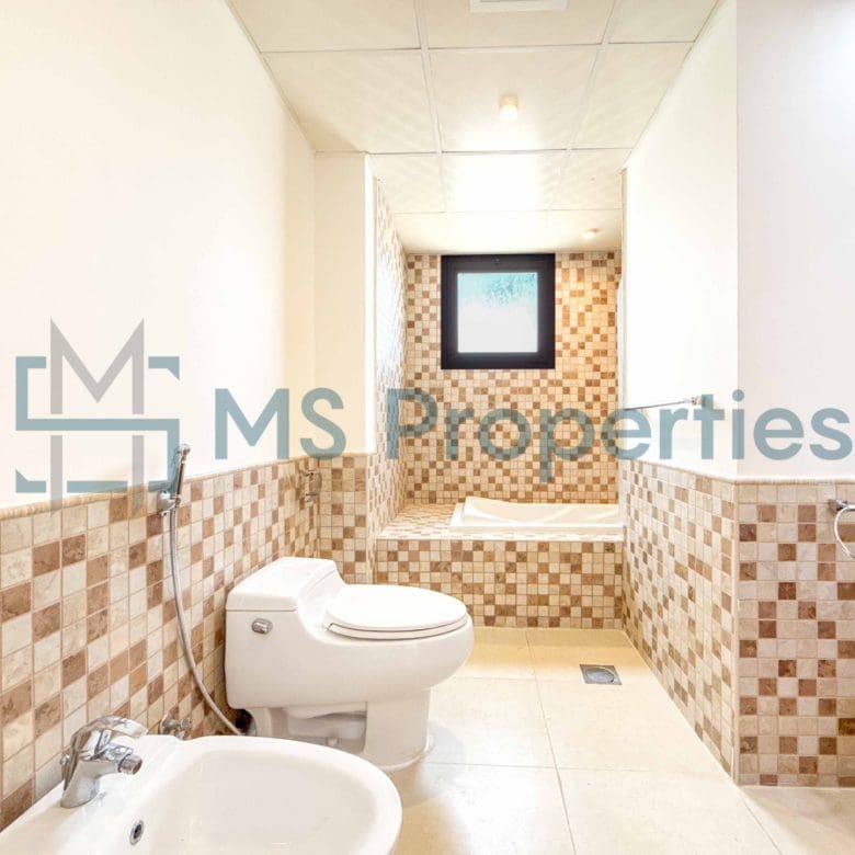 Prime Investment 3BHK with Full Marina Balcony