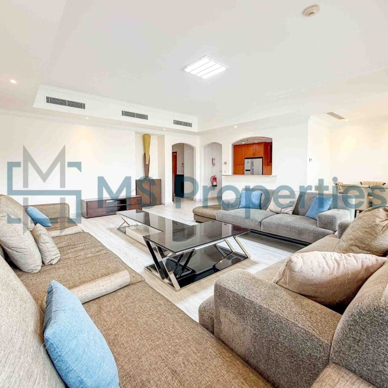 Beautiful 3BHK Apartment with Marina View Balcony