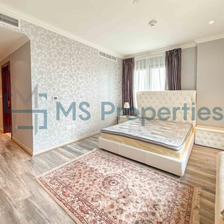 Luxurious 2Bedroom Flat with Stunning Balcony View